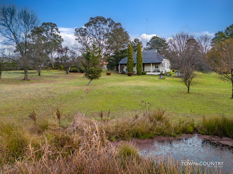 1 Rowan Avenue, Uralla, NSW 2358 House for Sale
