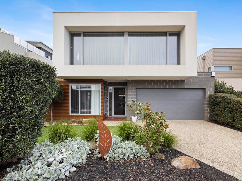 Real Estate & Property for Sale in Mount Martha, VIC 3934 (+1 location