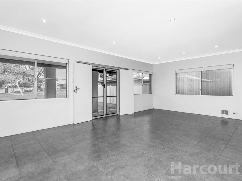 1/12 Madora Beach Road, Madora Bay, WA 6210