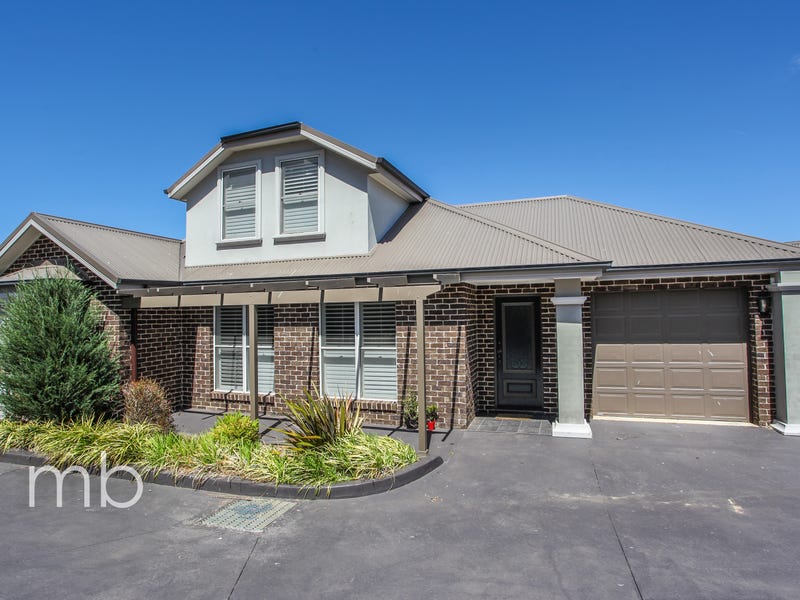 7/18 Whitney Place, Orange, NSW 2800 Property Details