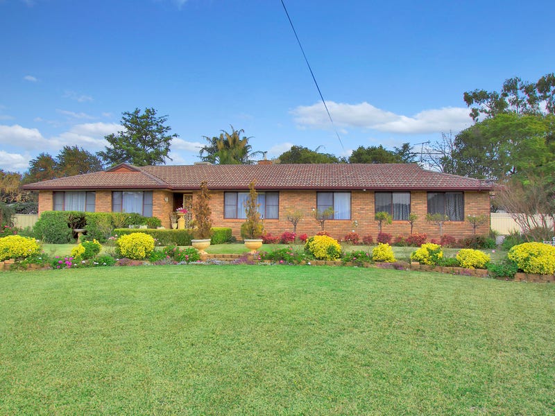 6 Egret Place, Calala, NSW 2340