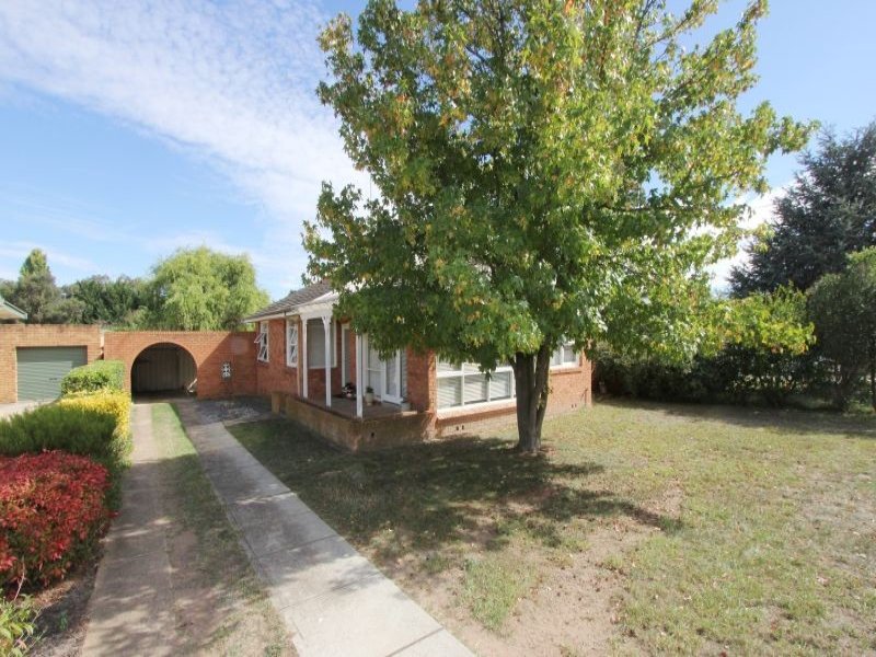 42 Albert Street, Goulburn, NSW 2580