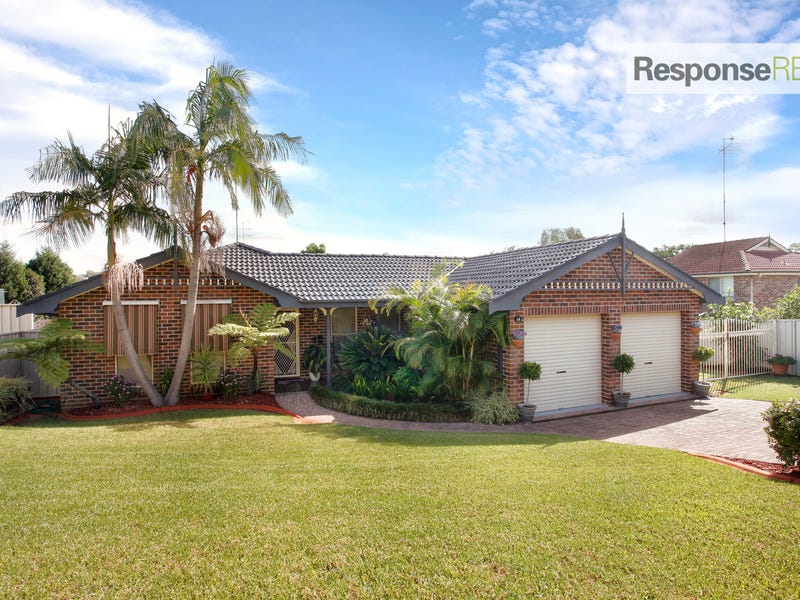 16 Barron Field Drive, Glenmore Park, NSW 2745