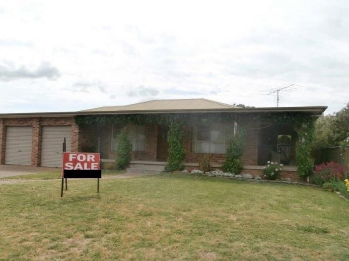 46 Dry Street, Boorowa, NSW 2586