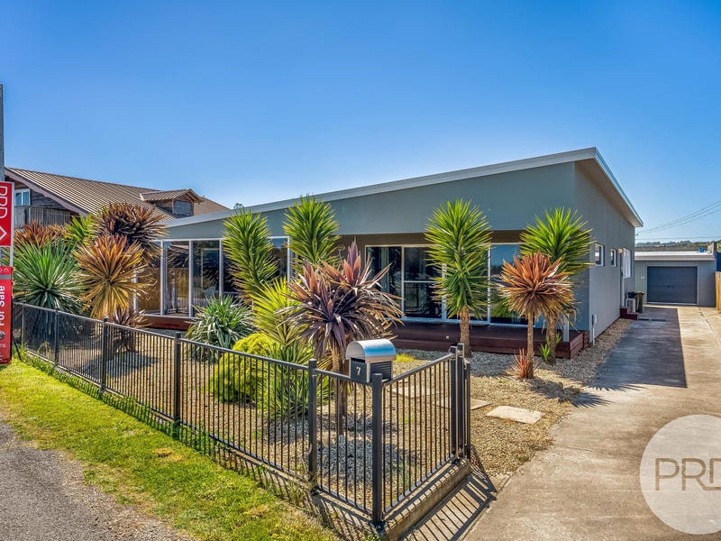 7 Jones Parade, Lewisham, Tas 7173 Property Details