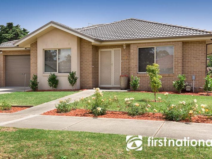 1 2729 Rogers Street, Pakenham, Vic 3810 Property Details