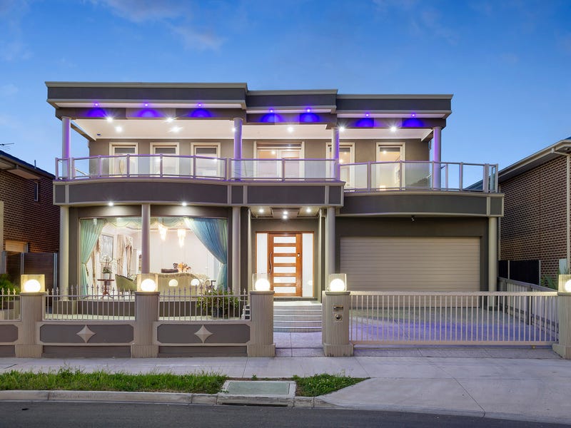 82 Lyndarum Drive, Epping, Vic 3076 Property Details