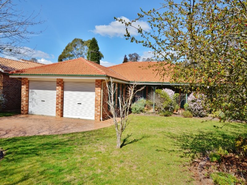 17 Braeside Drive, Bowral, NSW 2576 Property Details