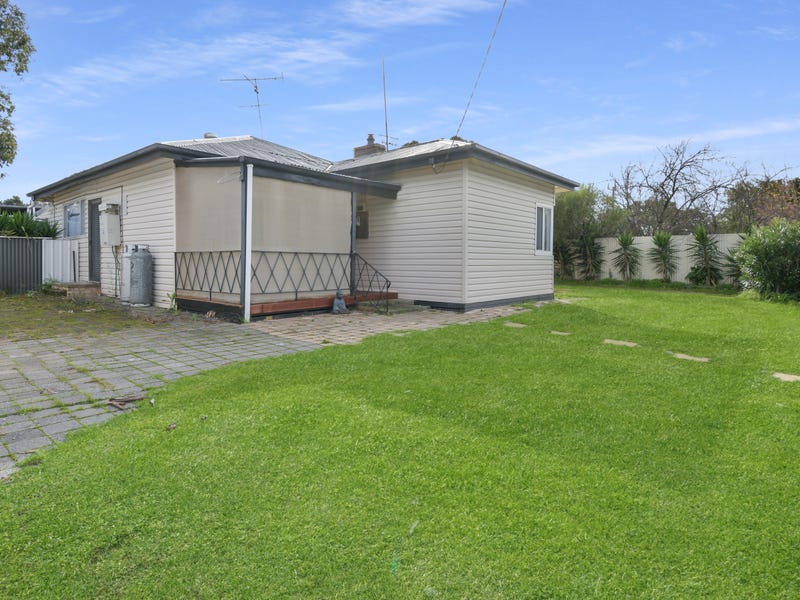 19 Orme Street, Edenhope, Vic 3318 House for Sale