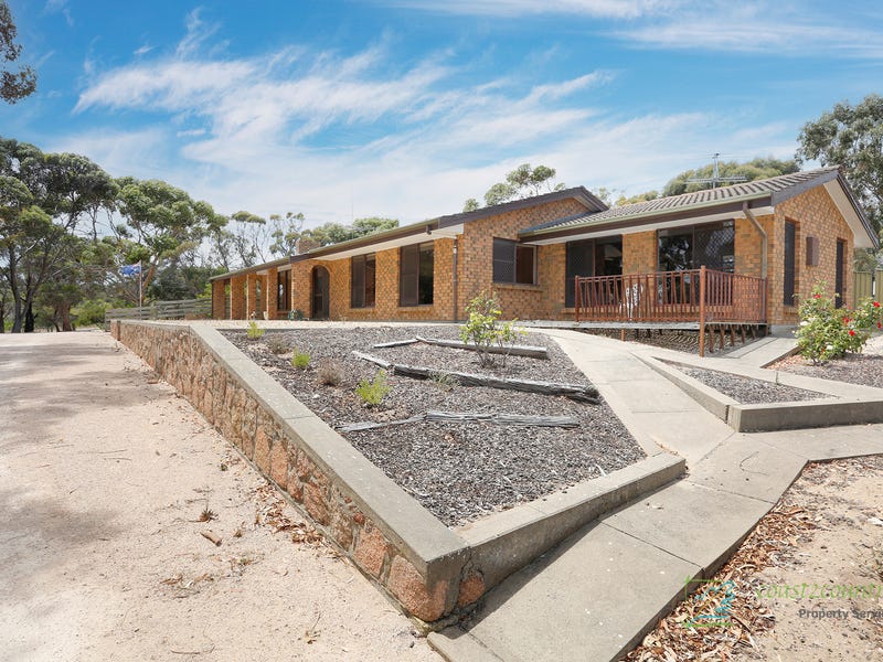 25 Fiebig Road, Meningie, SA 5264