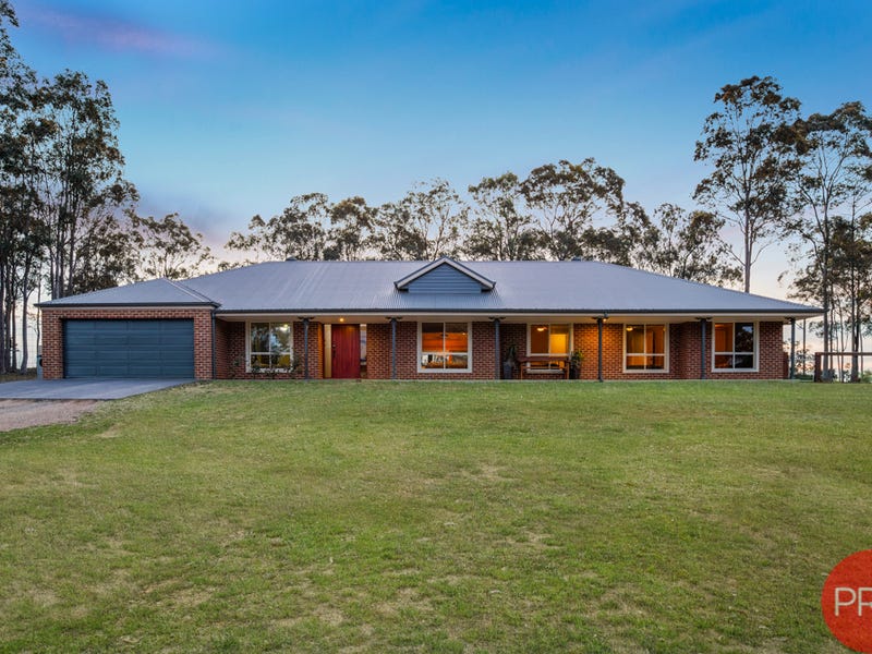 12 Sutton Grove, Branxton, NSW 2335 Property Details