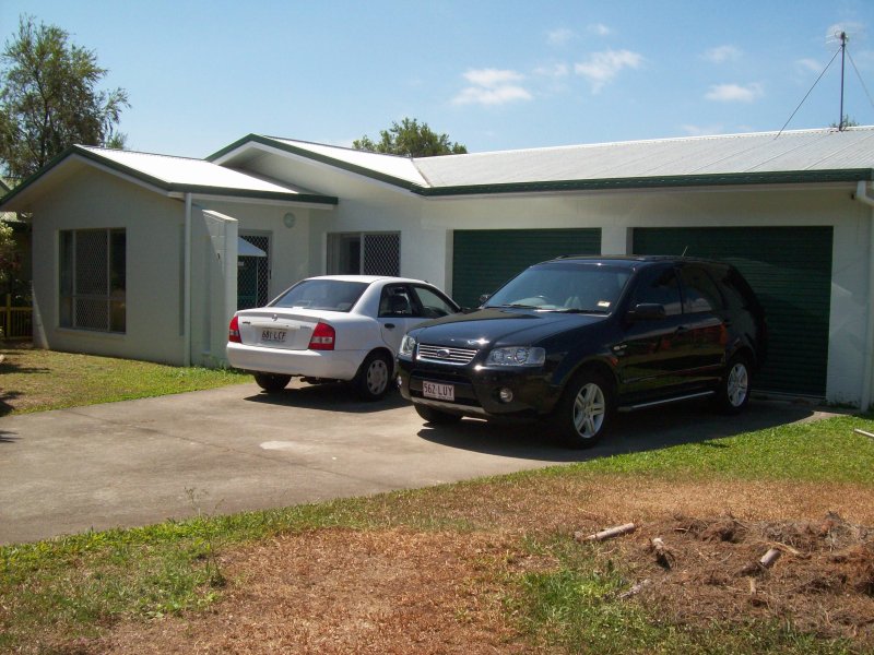 3 PITT COURT, Earlville, Qld 4870 Property Details