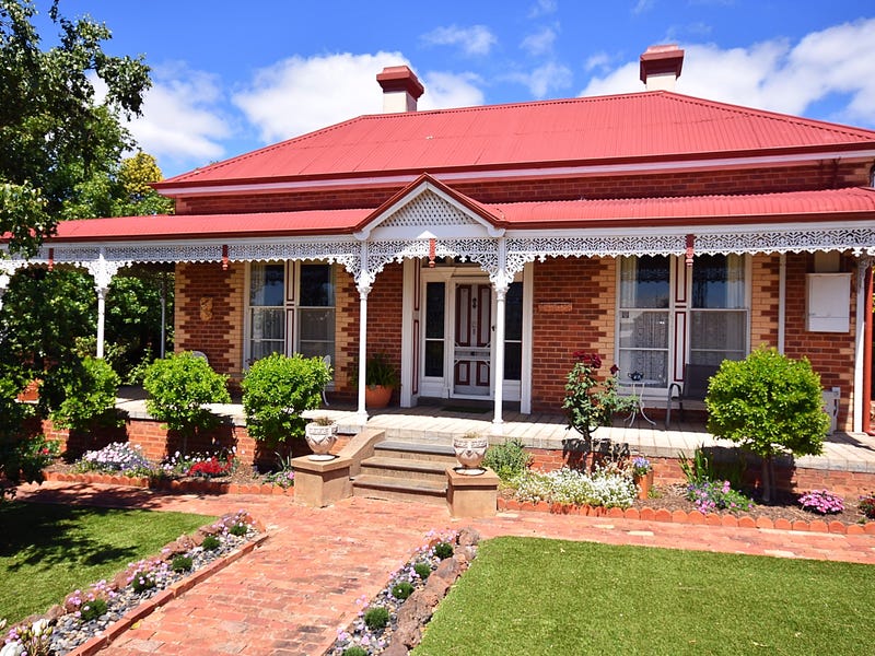 5 Neill Street, Maryborough, VIC 3465