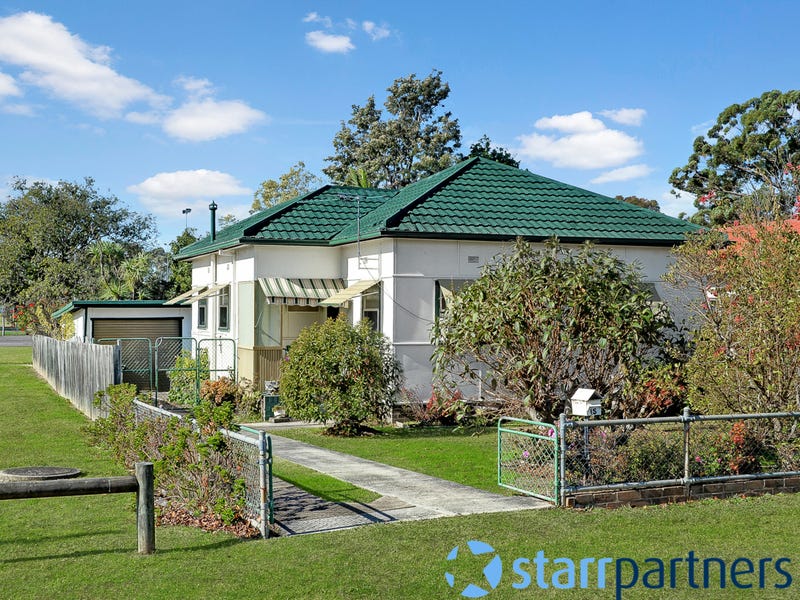 15 Robertson Street, Merrylands, NSW 2160 Property Details