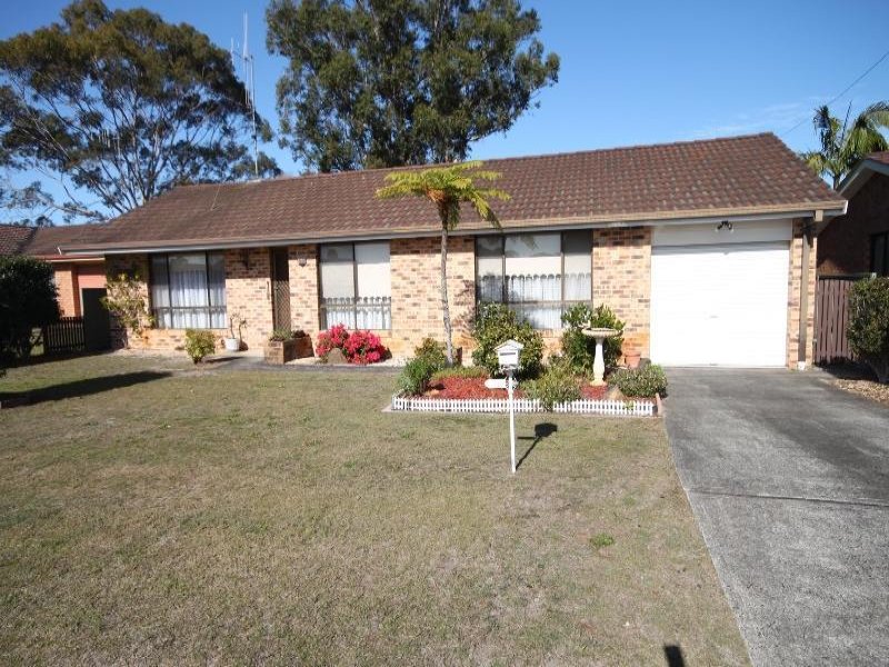 20 Mills Parade, Tuncurry, NSW 2428