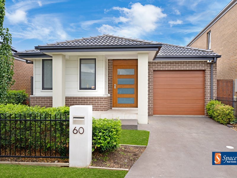 60 Village Circuit, Gregory Hills, NSW 2557