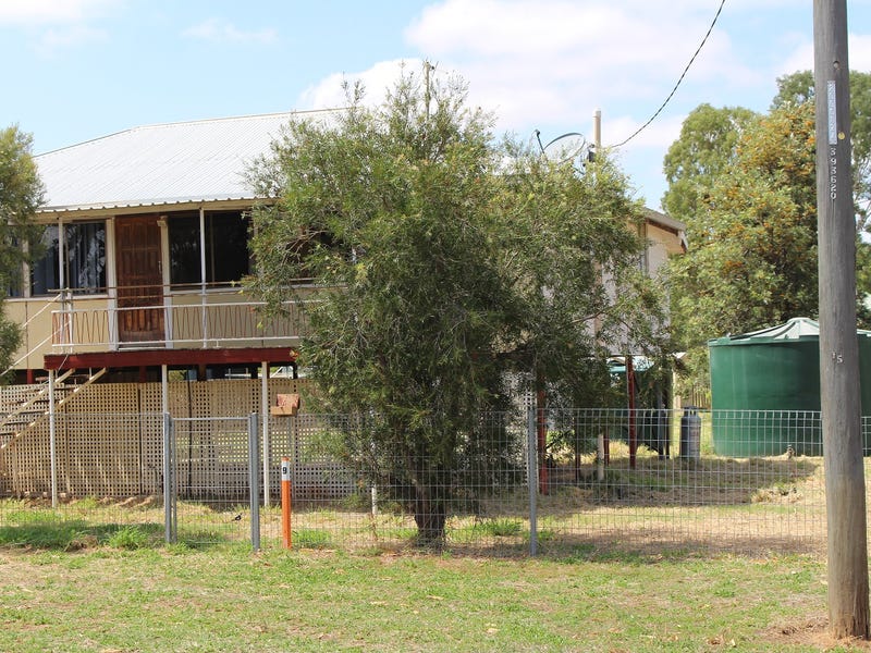 9 Shakespeare St, Alpha, Qld 4724 House for Sale
