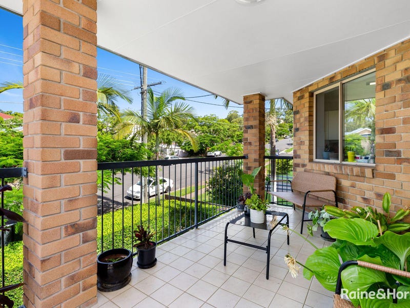 Rental Properties and Real Estate in St Lucia, QLD 4067