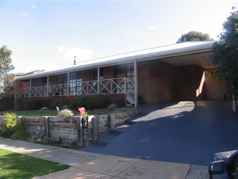 75 Melba Avenue, Sunbury, Vic 3429 Property Details