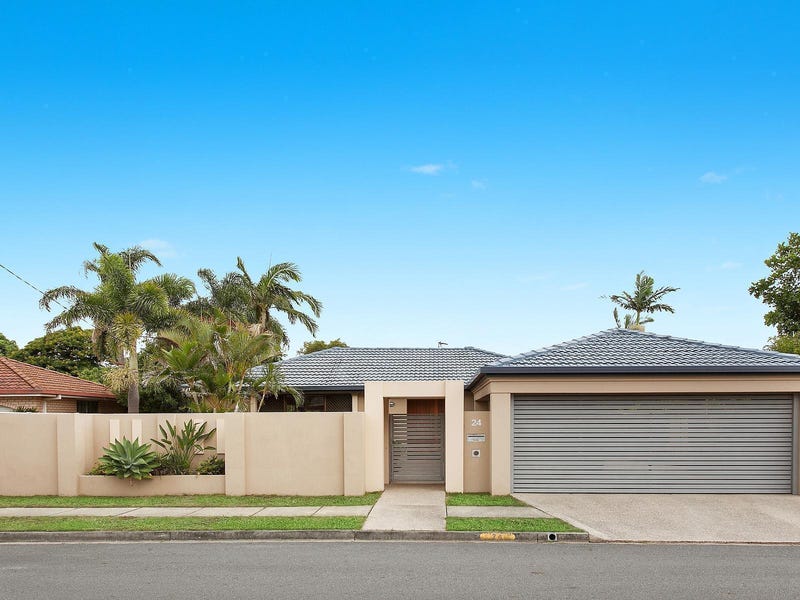 24 Alec Avenue, Mermaid Waters, QLD 4218