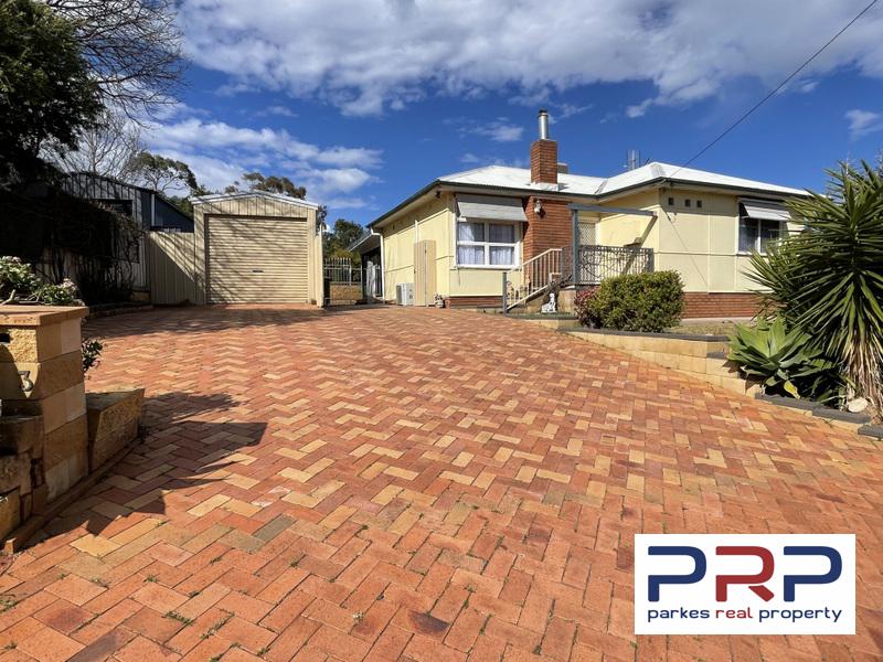 3 Charles Rigg Avenue, Parkes, NSW 2870 House for Sale