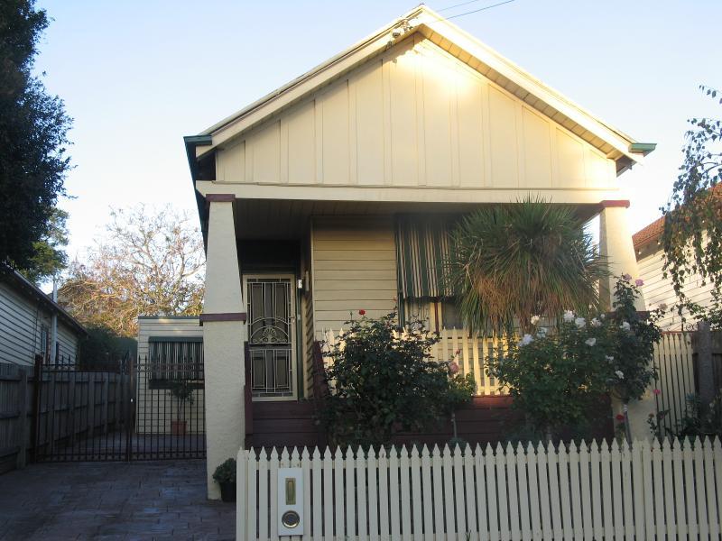 38 Shamrock Street, Brunswick West, VIC 3055