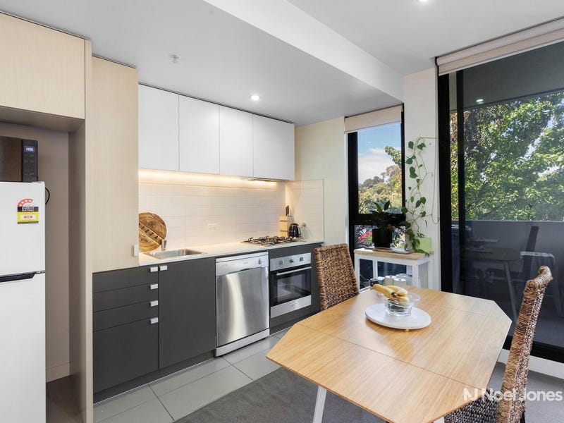 Real Estate & Property for Sale in Mitcham, VIC 3132