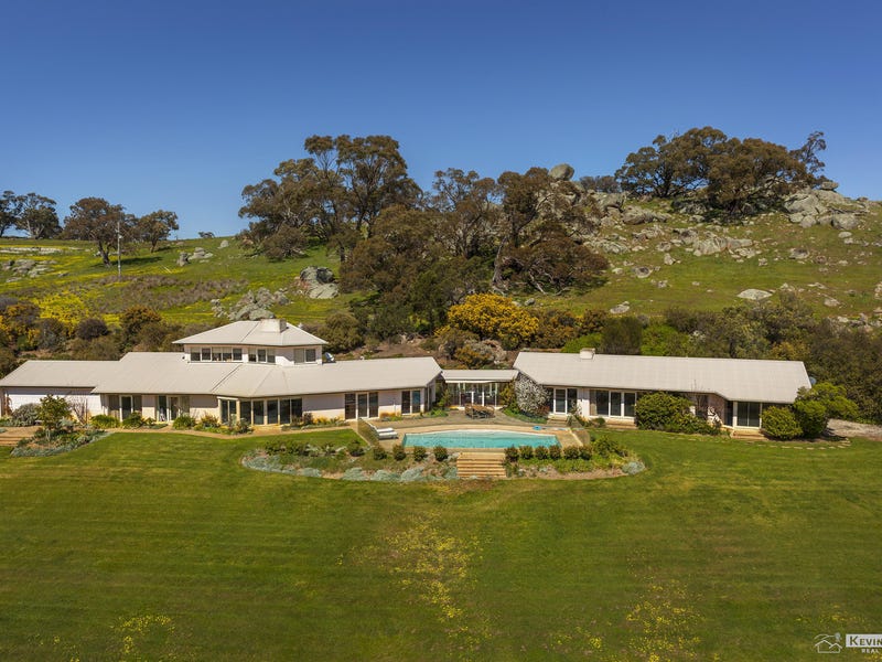 1235 Upton Road, Avenel, Vic 3664 Property Details