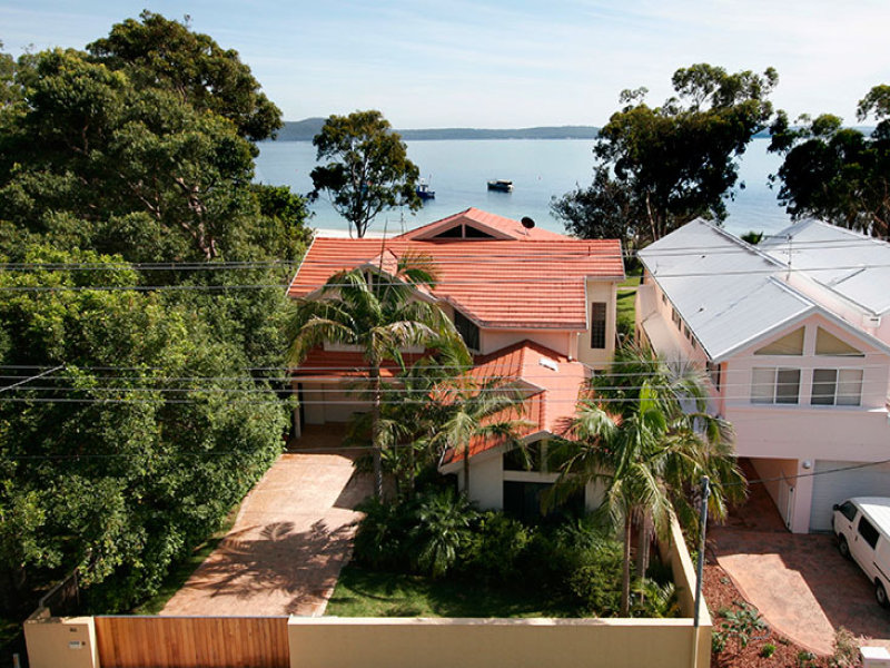 86 Sandy Point Road, Corlette, NSW 2315 Property Details