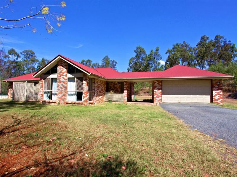 214 Thompson Road, Greenbank, Qld 4124 Property Details