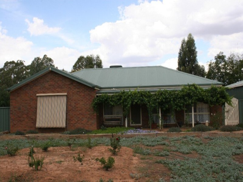 30/32 Hervey Street, Elmore, Vic 3558 Property Details