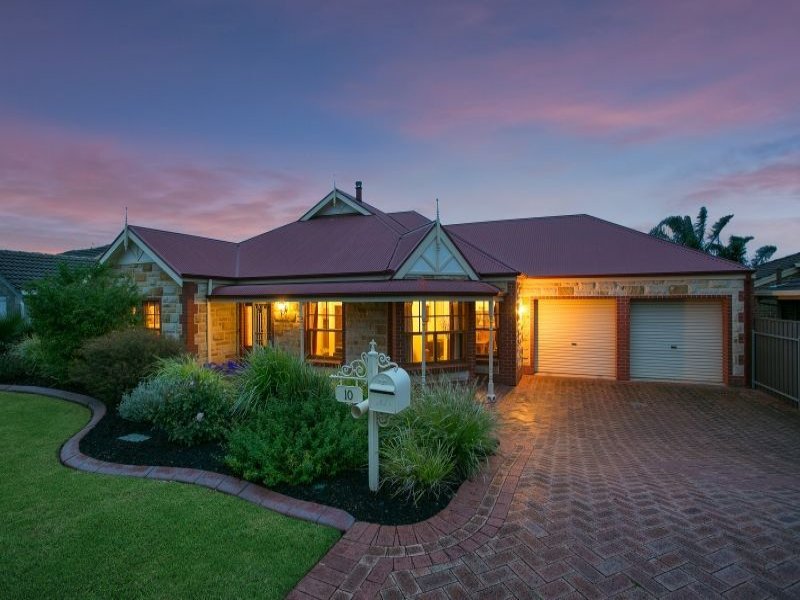 10 Hillcott Avenue, Wynn Vale, SA 5127