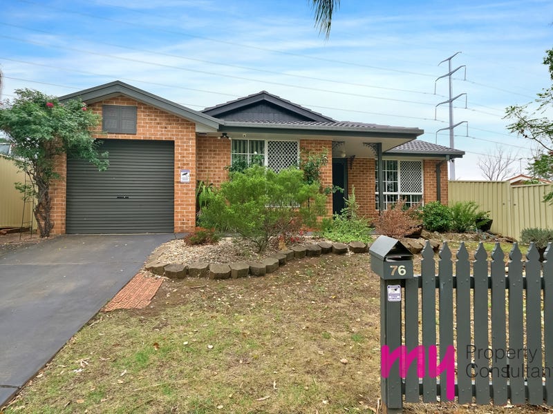 76 Carnarvon Street, Bow Bowing, NSW 2566