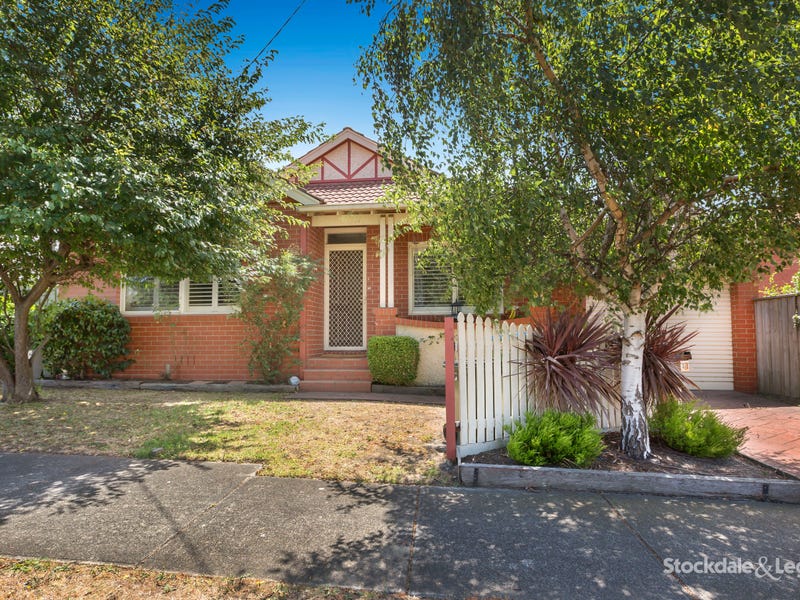 2a Harrow Avenue Somerville Vic 3912 Realestate Com Au
