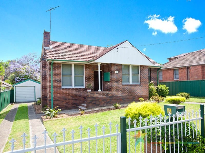 15 Massey Street, Carlton, NSW 2218