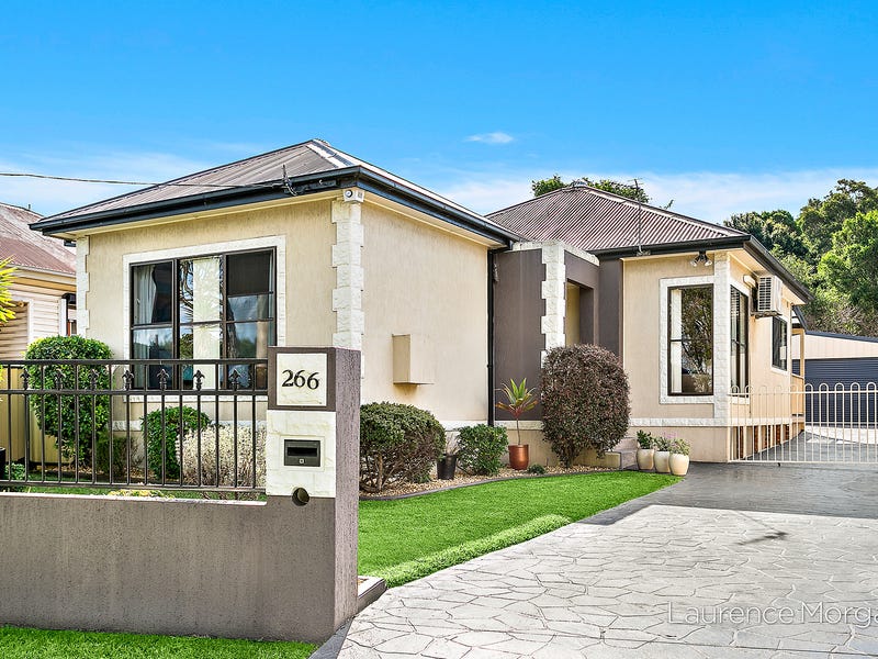 266 Gladstone Avenue, Mount Saint Thomas, NSW 2500