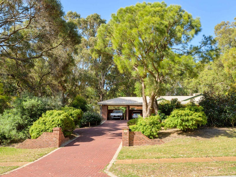 6 Scenic Drive, Wanneroo, WA 6065 Property Details