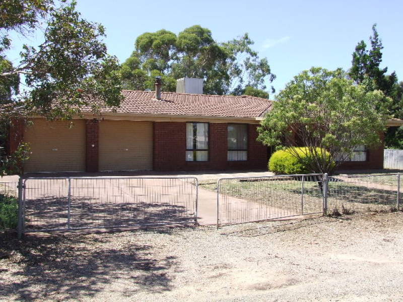 35 Forbes Avenue, Jamestown, SA 5491