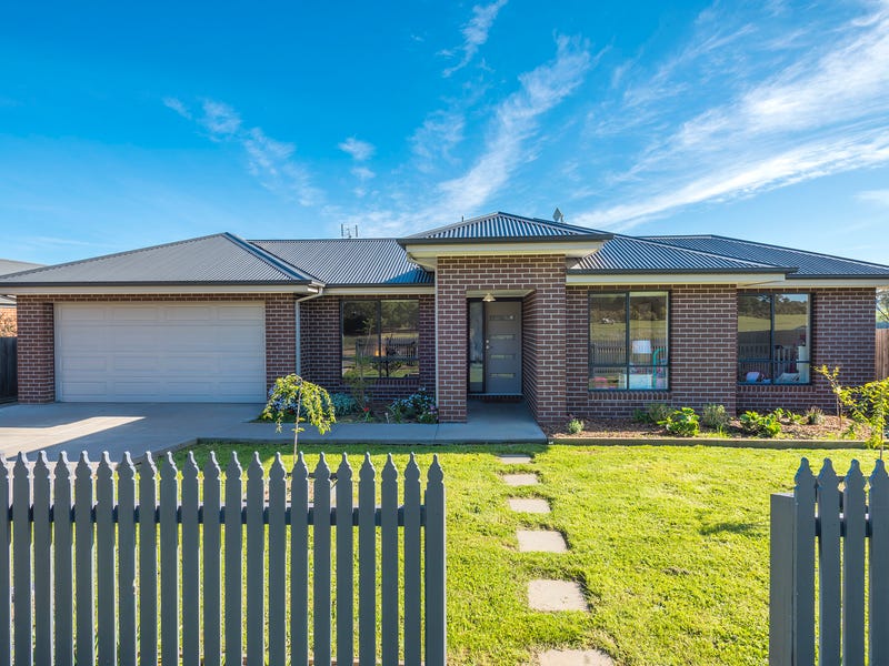 36 Mitchell Street, Malmsbury, Vic 3446 Property Details