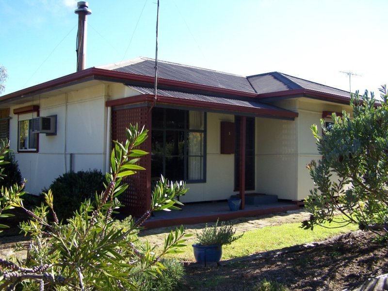 1 Watson Avenue, Lucindale, SA 5272 Property Details