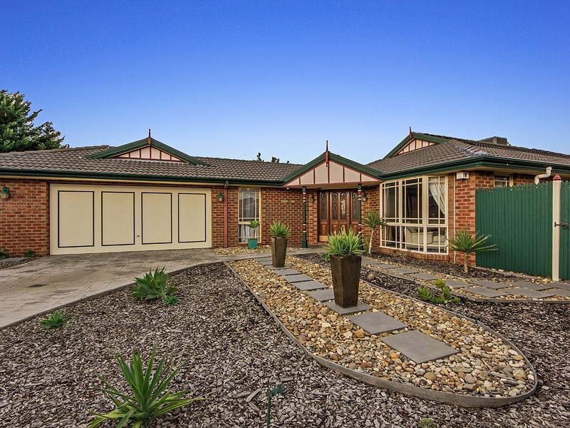 4 Barrell Court, Delahey, VIC 3037