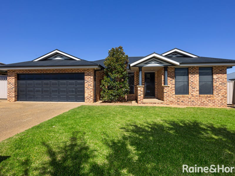 8 Werribee Road, Bourkelands, NSW 2650 Property Details