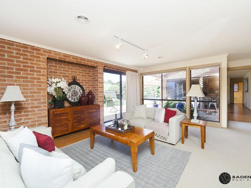 2 Norrish Place, Stirling, ACT 2611 Property Details