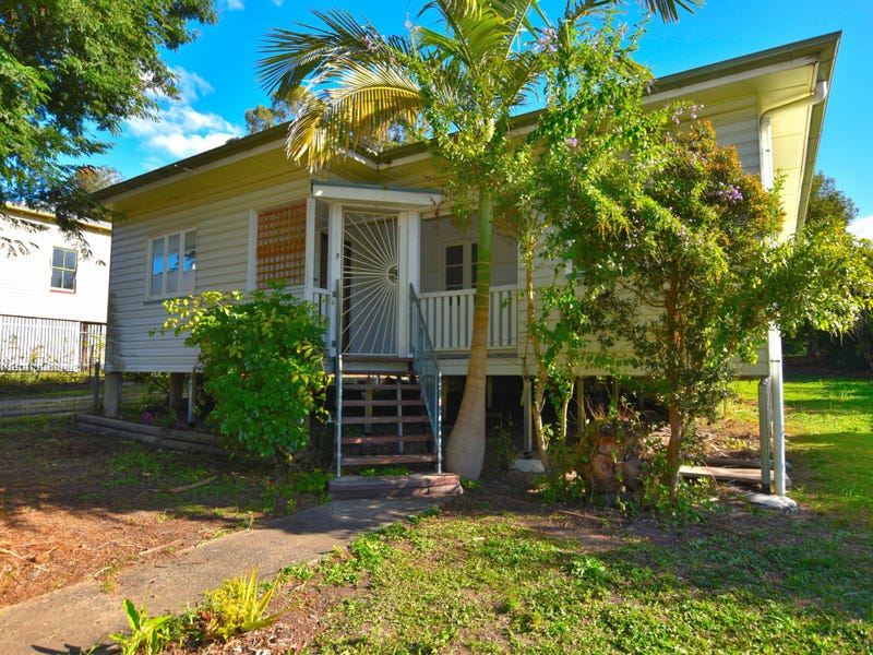 18 Coronation Avenue, Woodford, Qld 4514 Property Details