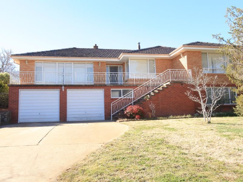 10 Millen Street, Hughes, ACT 2605