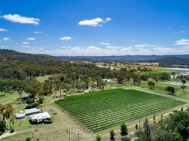 364 Mount Stirling Road, Glen Aplin, QLD 4381