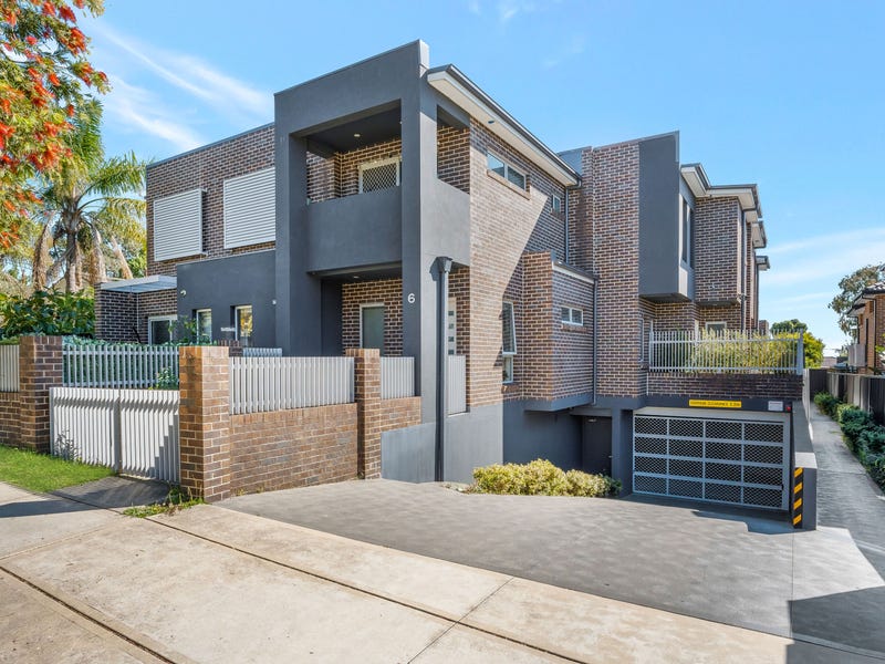 2/6 Holland Crescent, Casula, NSW 2170 Townhouse for Sale