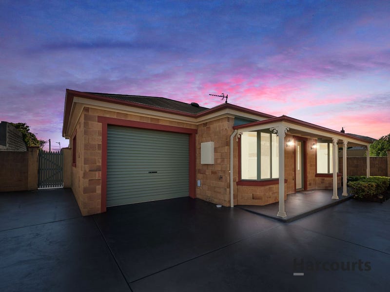 3/113 Gunn Street, Devonport, TAS 7310