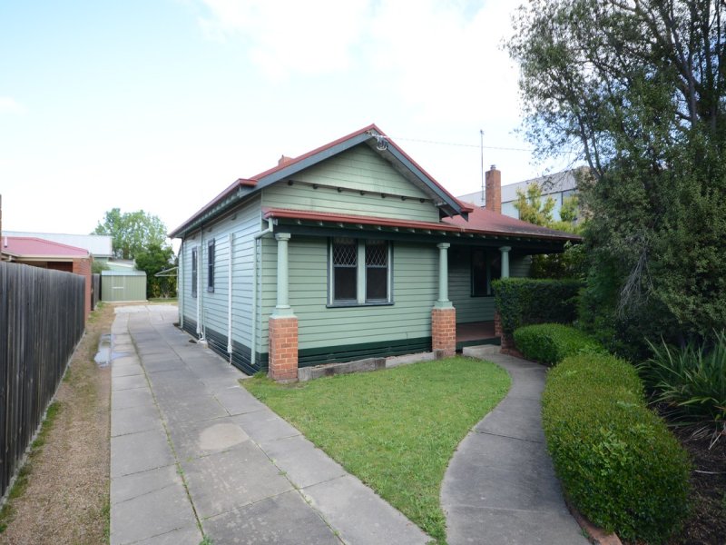 68 Mcculloch Street, Bairnsdale, VIC 3875