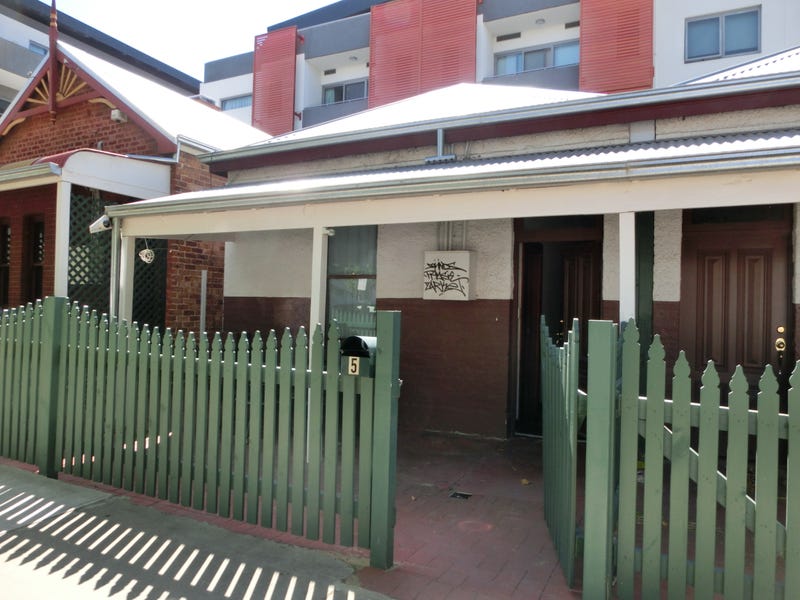 Two-bedroom heritage house for rent at 5 Money Street Perth WA